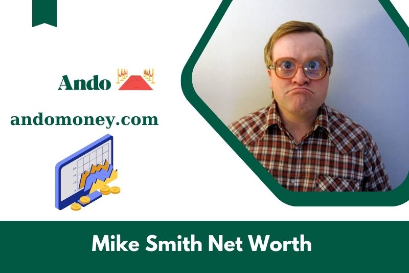 What is Mike Smith's net assets in 2025