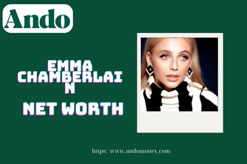 What is the net assets of Emma Chamberlain in 2025