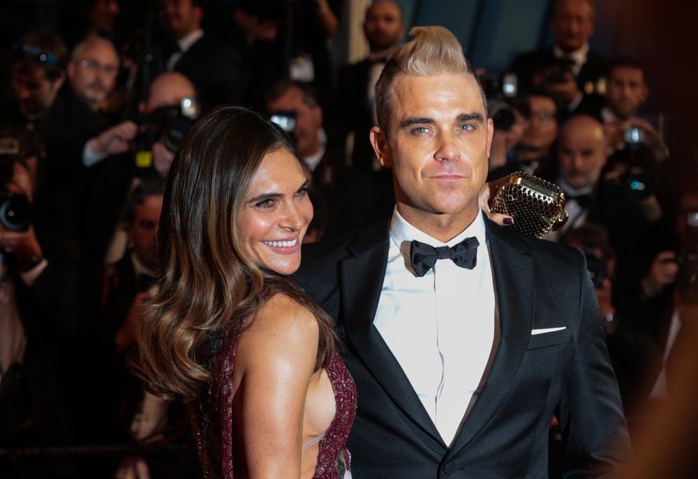 Robbie, Williams and, Ayda, Field, participate, 