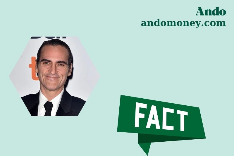 Joaquin Phoenix fast facts