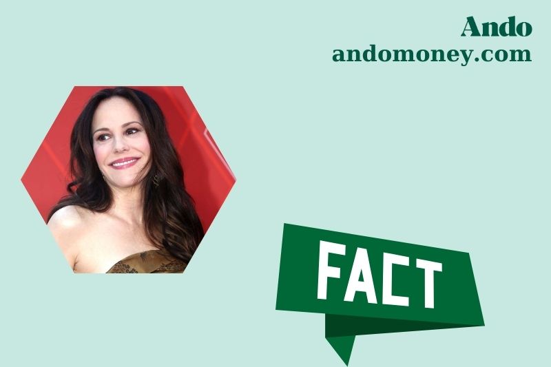 Mary Louise Parker fast facts