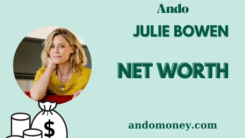 What is Julie Bowen Net Worth 2025: What She Earns & How She Built Her Wealth