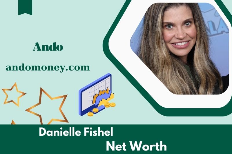 What is Danielle Fishel's net assets in 2025