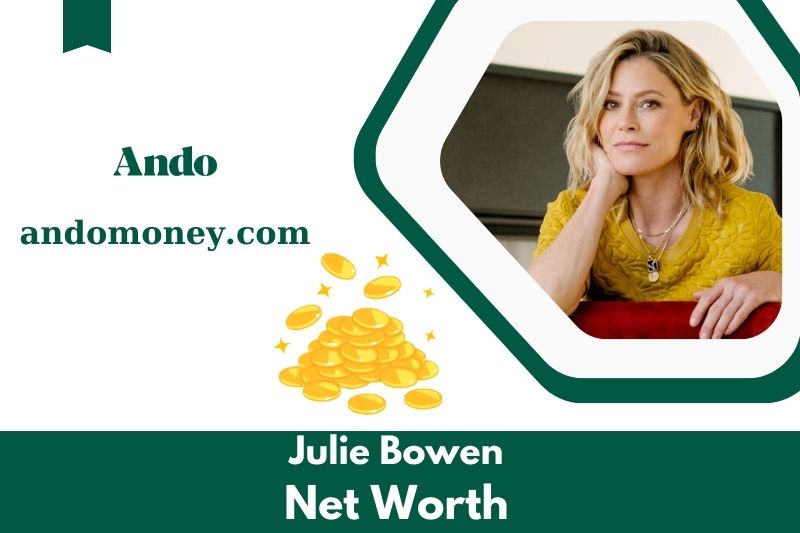 What is Julie Bowen's net assets in 2025