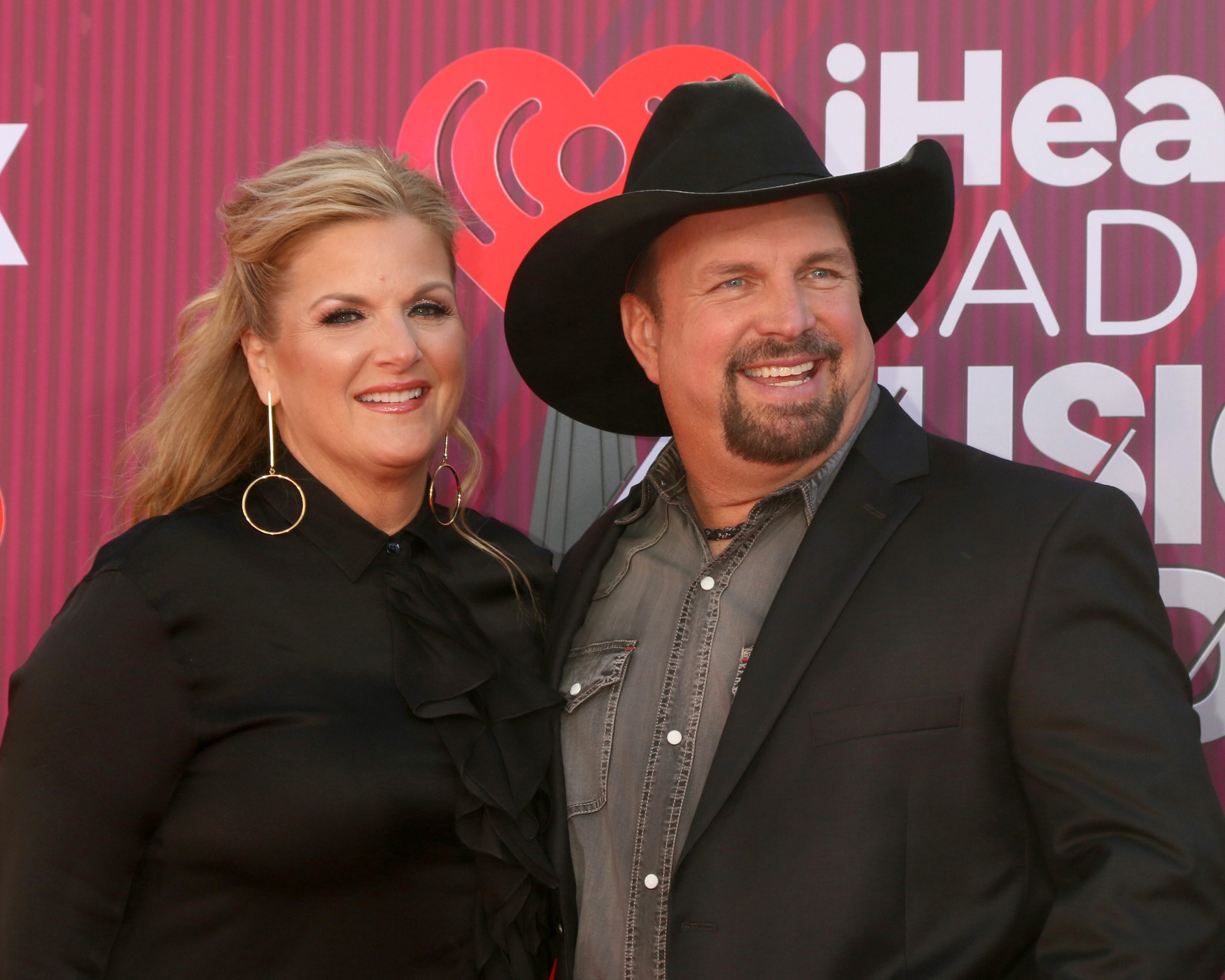 Los, Angeles, March 14th: Trisha, Yearwood, Garth, Brooks, AT