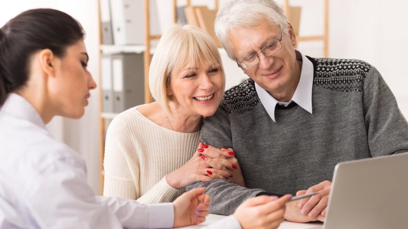 What Seniors Over 60 Need to Know About Life Plans